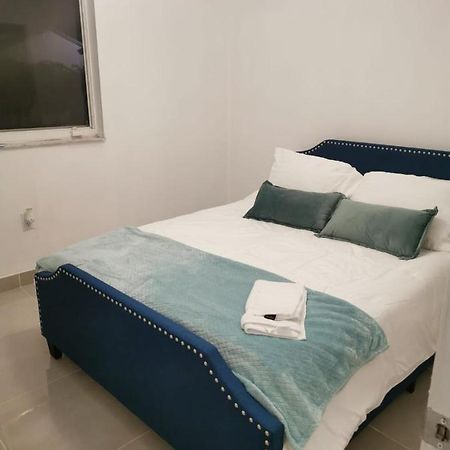 Habitacion Con Bano Compartido Μαϊάμι Εξωτερικό φωτογραφία