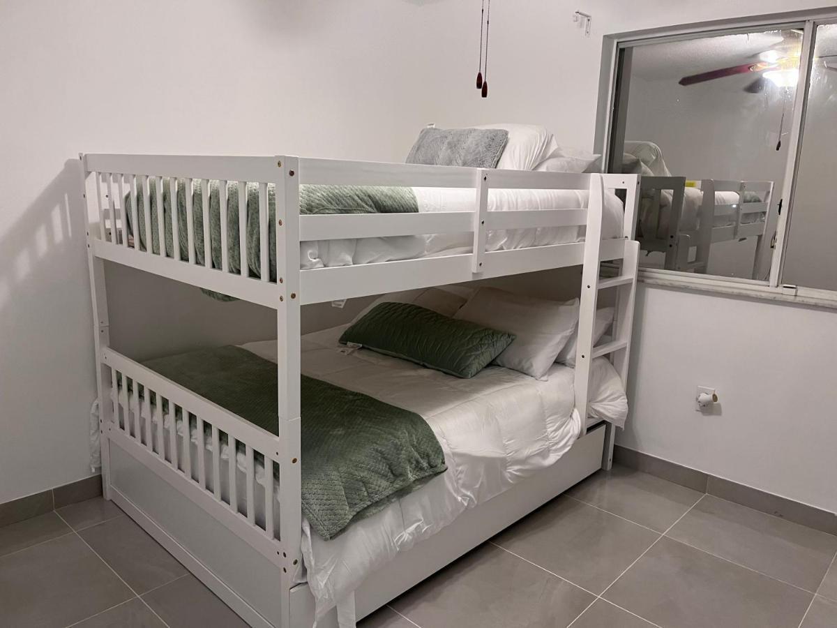 Habitacion Con Bano Compartido Μαϊάμι Εξωτερικό φωτογραφία